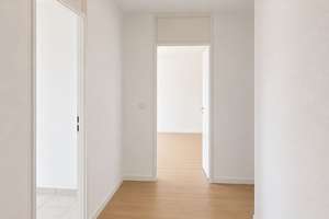 Lebendiger Wohnraum: 3-Zimmer-Wohnung in zentraler Lage von Remscheid – Die vollständige Adresse der Immobilie erhältst du vom Anbieter., 42855 Nordstadt, Remscheid – Vorschaubild 4