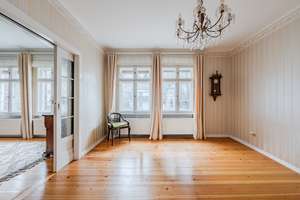 Old building charm in a quiet location – Single-family/two-family house with flexible usage concept – Die vollständige Adresse der Immobilie erhältst du vom Anbieter., 14532 Kleinmachnow – Vorschaubild 6