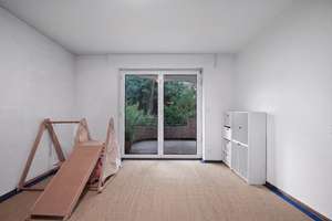 Alltagstaugliche 4-Zimmer-Wohnung mit Balkon in Düsseldorf-Golzheim – 40474 Golzheim, Düsseldorf – Vorschaubild 16