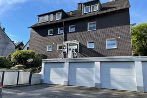 3-Zimmer-Wohnung mit gehobener Innenausstattung und Einbauküche 