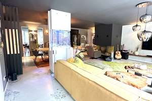 Haus-im-Haus: außergewöhnliche Designerwohnung mit privatem Wellnessgarten, Sauna & Whirlpool