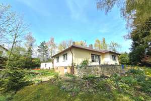 "Bungalow" 85104 Forchheim - Traumhaft schönes Grundstück Ortsrandlage Sanierung o. neu  bauen! – Lobsinger Strasse xx, 85104 Pförring – Vorschaubild 3