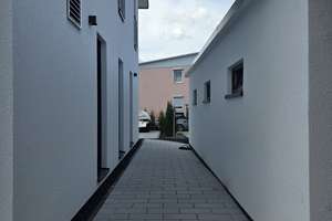 Modernes A+ Einfamilienhaus mit Wärmepumpe und PV-Anlage im Landkreis Augsburg – Wirtsgasse 9, 86450 Altenmünster – Vorschaubild 6