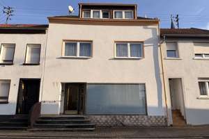 Zwangsversteigerung – Wohn- und Geschäftshaus in Beckingen-Saarfels! – Die vollständige Adresse der Immobilie erhältst du vom Anbieter., 66701 Beckingen – Vorschaubild 1