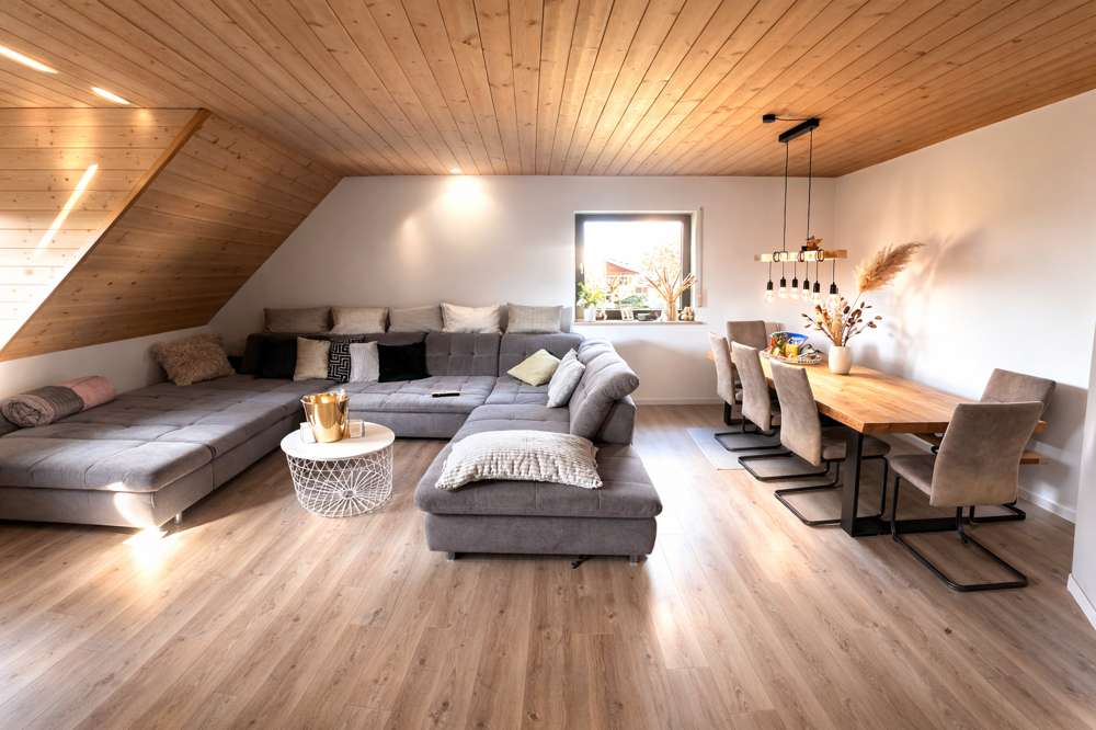 Immobilie in Kirchardt - Tolles Einfamilienhaus mit Einliegerwohnung und 1.000m² Grundstück in Kirchardt - Bild 18