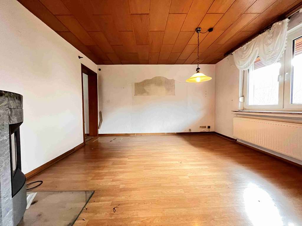 Immobilie in Winterberg - Raumwunder für die große Familie mitten in Winterberg-Niedersfeld - Bild 4