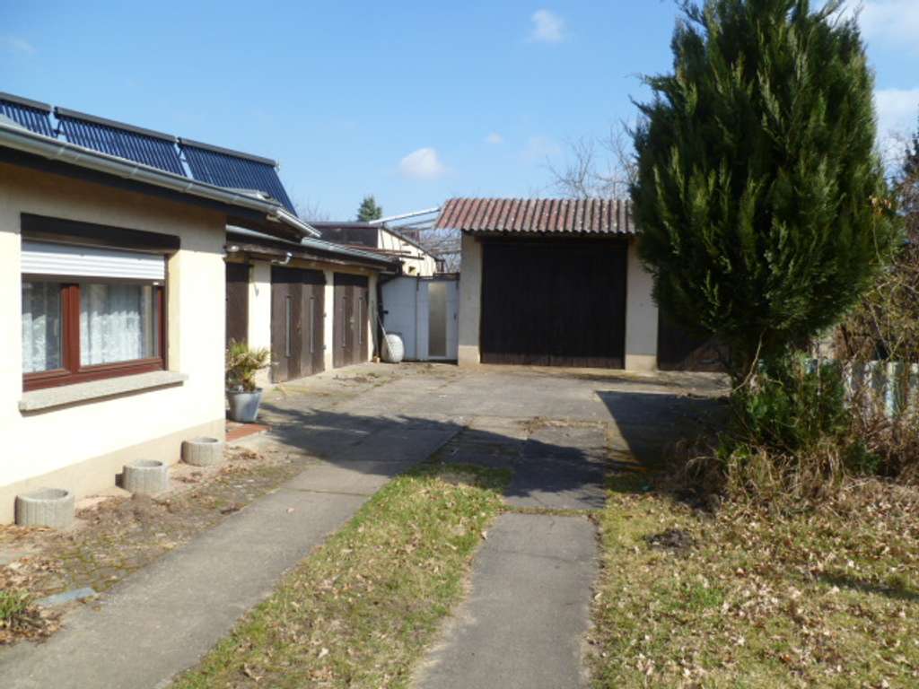 Immobilie in Eberswalde - Doppelhaushälfte mit Nebengelass ohne Makler Clara Zektin Siedl. - Bild 3