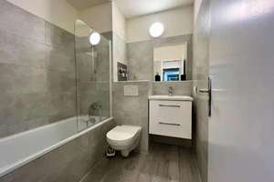 Helles Panorama-Apartment in Neuehrenfeld: Vollmöbliert, All-inclusive & 24h-Sicherheitsdienst – Die vollständige Adresse der Immobilie erhältst du vom Anbieter., 50832 Altstadt/Nord, Köln – Vorschaubild 5