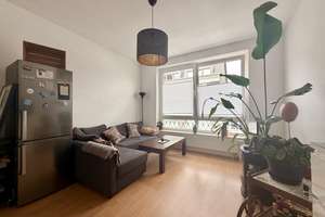 Attraktive 2-Zimmer-Wohnung mit Balkon in Düsseldorf – Augustastraße 29, 40477 Pempelfort, Düsseldorf – Vorschaubild 2