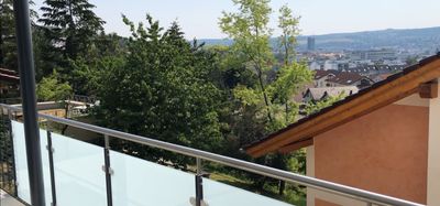 Moderne 120-m²-Wohnung mit Energieeffizienz A+, Klimaanlage und großem Aussichtsbalkon