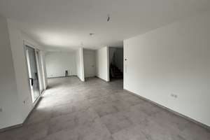 Neue Maisonette-Wohnung - 4ZKB mit Balkon in Herford Stiftberg – Die vollständige Adresse der Immobilie erhältst du vom Anbieter., 32049 Herford – Vorschaubild 3
