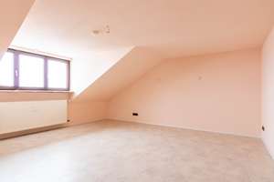 Großzügige 3-Zimmer-Dachgeschoss-Wohnung – Die vollständige Adresse der Immobilie erhältst du vom Anbieter., 85055 Mailing, Ingolstadt – Vorschaubild 7
