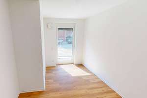 Hell und modern: Große 4-Zimmer-Wohnung mit EBK, 2 BÄDERN und BALKON im Neubauquartier FIELD 4 – 68167 Neckarstadt-Ost/Wohlgelegen, Mannheim – Vorschaubild 8