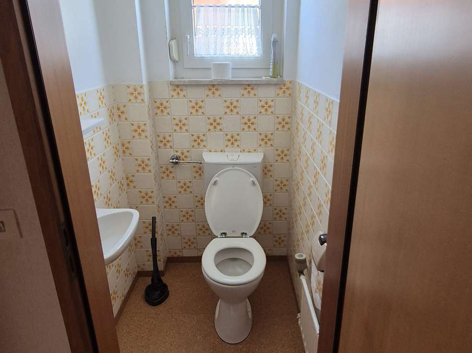WC EG