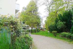 Käuferprovisionsfrei: vermietete + ruhige 2-Zi.-Wohnung + Balkon + Lift in LICHTERFELDE – Die vollständige Adresse der Immobilie erhältst du vom Anbieter., 12207 Lichterfelde, Berlin – Vorschaubild 9