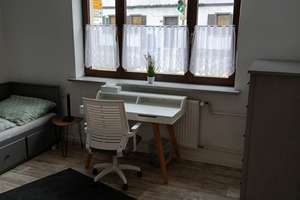 Denkmal-Highlight nahe Erlangen: Großzügige 5-Zimmer-Wohnung mit hohem Steuerspar-Potenzial! – Forchheimer Straße 7, 91083 Baiersdorf – Vorschaubild 10