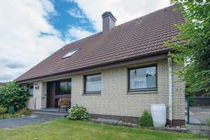 Familienfreundliches Ein- bis Zweifamilienwohnhaus in Schildesche nebst Garage & tollen Garten – Die vollständige Adresse der Immobilie erhältst du vom Anbieter., 33611 Schildesche, Bielefeld – Vorschaubild 37