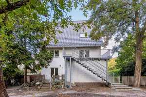 Schöne 30' Jahre Villamit vielfältigen Nutzungsmöglichkeiten in zentraler Lage von Zehlendorf! – Berlin – Vorschaubild 4