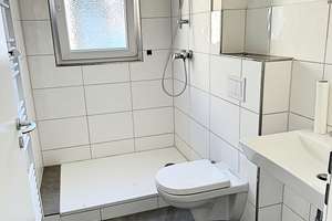 Modernisierte 2-Zimmerwohnung mit Balkon!