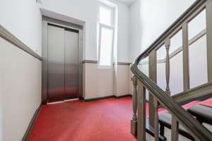 No Broker Fee: Light-Flooded 1-Room Apartment with Park View — Prenzlauer Berg (Nord) – Die vollständige Adresse der Immobilie erhältst du vom Anbieter., 10439 Prenzlauer Berg, Berlin – Vorschaubild 11