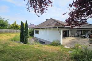 Bungalow in Feldrandlage: Garten, Garage sowie vielseitiges Potenzial, ruhig und zentral zugleich – Die vollständige Adresse der Immobilie erhältst du vom Anbieter., 61250 Usingen – Vorschaubild 13