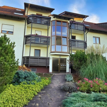 5 Zimmer Maisonette Wohnung in Langensteinbach