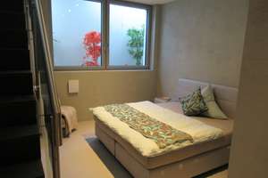 Modernes Apartment in Hadern: Ein Rückzugsort mit Balkon