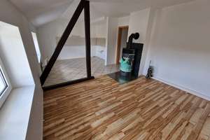 *** gemütliche DG Wohnung im Herzen von Remscheid ***