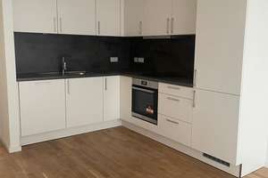 KfW 40-Neubau-Wohnung mit EBK, Dachterrasse, Echtholzparkett, HWR, Fahrstuhl, – Berringerstraße 36, 18146 Dierkow-Neu, Rostock – Vorschaubild 8