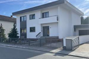 Wunderschönes Einfamilienhaus - Kernsaniert - viel Platz für die ganze Familie - ohne Markler ! – 68647 Biblis – Vorschaubild 2