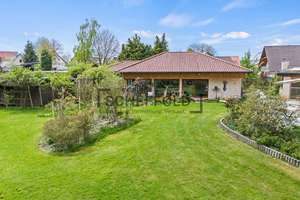 Eine grüne Oase! Stilvolles Ein- oder Zweifamilienhaus mit märchenhaftem Gartenparadies – Die vollständige Adresse der Immobilie erhältst du vom Anbieter., 88477 Schwendi – Vorschaubild 5