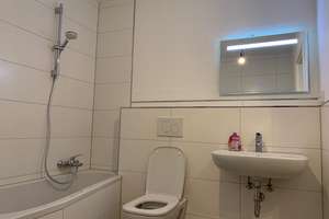 1 Komplettes Reihenhaus mit Garage in Erkelenz!!! - Ideal für Ehepaare oder  Firmennutzung (Büros..) – Am Hagelkreuz 65, 41812 Erkelenz – Vorschaubild 3