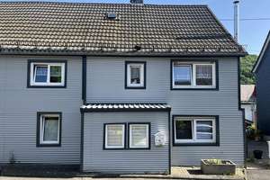 Gemütliches Fachwerkhaus im alten Dorf von Struthütten!