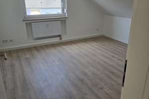 Moderne Dachgeschoss-ETW in Leverkusen-Wiesdorf – Top Lage – 51373 Wiesdorf, Leverkusen – Vorschaubild 11
