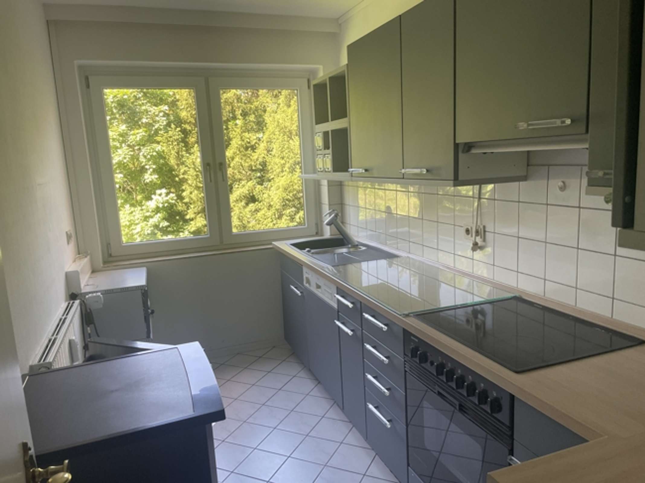 3-Zimmer-Eigentumswohnung mit zwei Balkonen und TG-Stellplatz im beliebten unteren Ostviertel