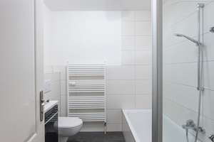 Property thumbnail 9