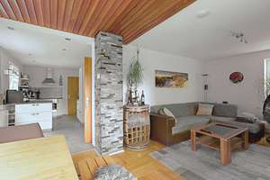 Ländlicher Charme trifft moderne Wohnqualität – Die vollständige Adresse der Immobilie erhältst du vom Anbieter., 89143 Blaubeuren – Vorschaubild 2
