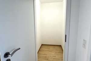 Ohne Makler: Frisch renoviert, ruhig gelegen und bestens angebunden – 30655 Groß-Buchholz, Hannover – Vorschaubild 7