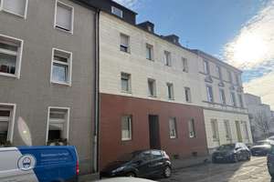 7 Familienhaus in GELSENKIRCHEN-Schalke mit 6 Garagen