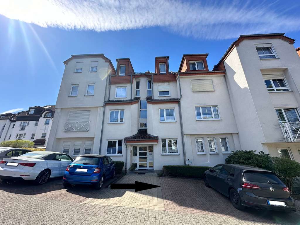 Tolle 2 Zimmer Eigentumswohnung mit Loggia und Stellplatz in TOP Wohnlage