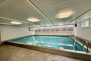 Wohnen wie im Urlaub – Dachgeschosswohnung mit Pool, Sauna, zwei Dachterrassen und Tiefgarage – Hummelsbüttler Hauptstraße 5b, 22339 Hummelsbüttel, Hamburg – Vorschaubild 13