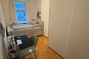 Helle 3-Zimmer Wohnung im 4. OG mit Balkon in Friedrichshain – Die vollständige Adresse der Immobilie erhältst du vom Anbieter., 10245 Friedrichshain, Berlin – Vorschaubild 2