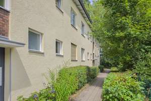 Helle 3-Zimmerwohnung mit Balkon/Stellplatz und Kellerabteil | Berlin-Lankwitz – Die vollständige Adresse der Immobilie erhältst du vom Anbieter., 12249 Lankwitz, Berlin – Vorschaubild 3