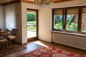 Großzügiges Zweifamilienhaus auf 1.113 m² Grundstück in Regensburg-Leoprechting – 93053 Oberisling-Graß, Regensburg – Vorschaubild 9
