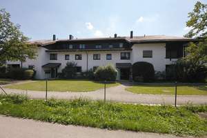Familien-Wohnung mit zwei Balkonen
