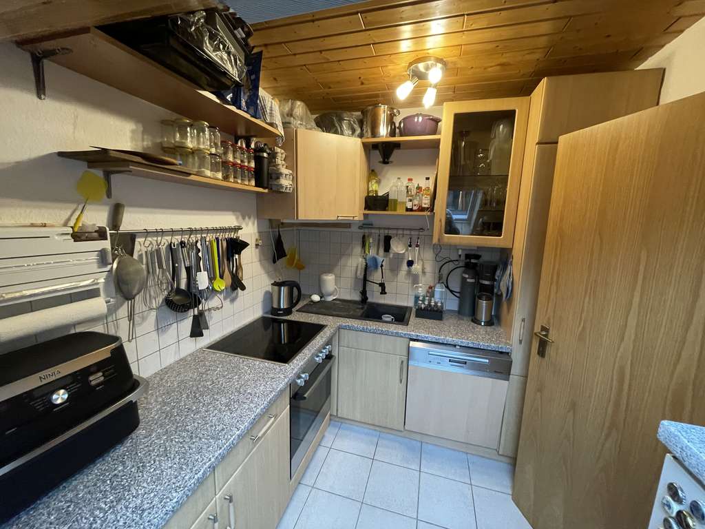 Immobilie in Neckarbischofsheim - Charmante 3-Zimmer Wohnung mit Balkon in Neckarbischofsheim - Bild 2