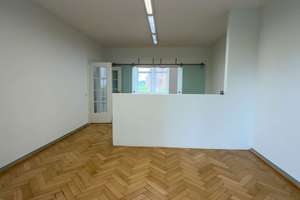 Exklusive Villa an der Cecilienallee – Wohnen und Arbeiten in Düsseldorfs feinster Rheinlage – Die vollständige Adresse der Immobilie erhältst du vom Anbieter., 40474 Golzheim, Düsseldorf – Vorschaubild 10