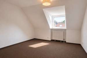 Wunderschönes Haus mit großem Garten & außergewöhnlich großzügigem Grundriss – Michelweg 9, 81735 Neuperlach, München – Vorschaubild 25