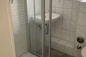 **ruhig + zentral: 2-Zimmer-Wohnung mit Balkon** – Uthmannstr. 17, 47057 Neudorf-Süd, Duisburg – Vorschaubild 3