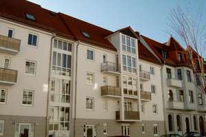 Wohnen in Magdeburg-Stadtfeld, 2 Zimmerwohnung mit Terrasse und EBK zu vermieten